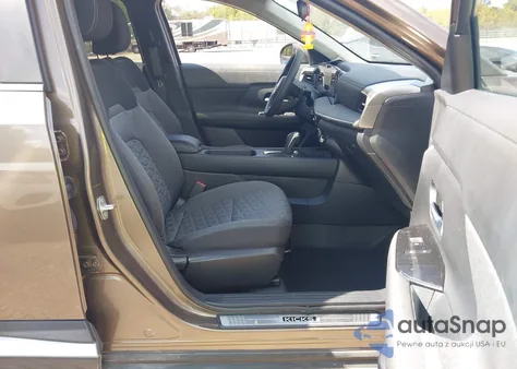 2025 Nissan Kicks Sv Fwd from USA, damaged, VIN 3N8AP6CA4SL357697